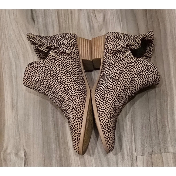 GB GIRLS Suede Leather Animal Print Side Ruffle Booties - Size 5 - Stylish & Fun - Picture 3 of 6